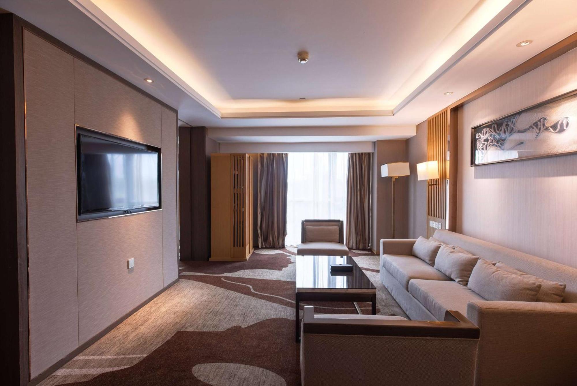 Ramada Plaza By Wyndham Fuzhou South Hotel Kültér fotó