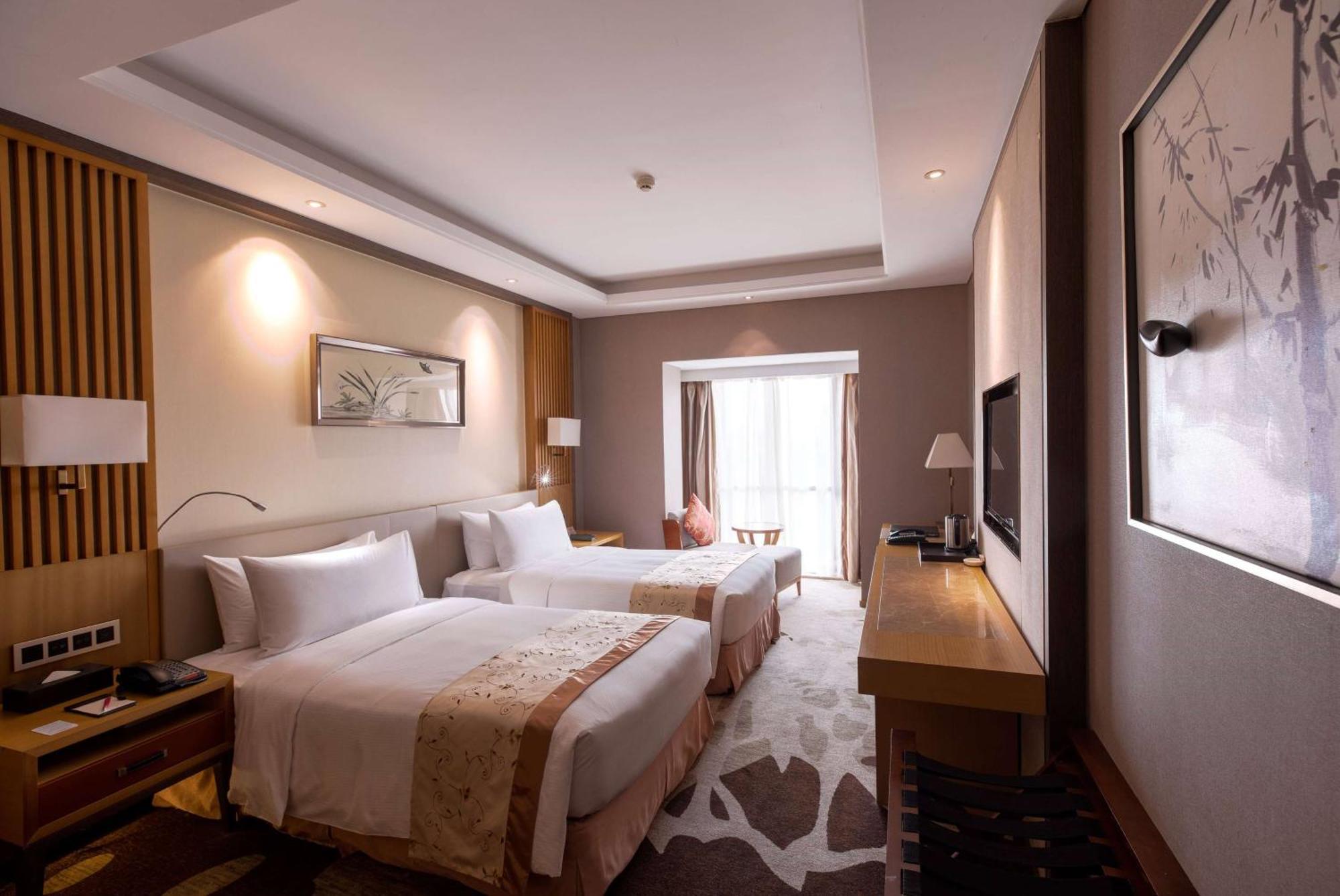 Ramada Plaza By Wyndham Fuzhou South Hotel Kültér fotó